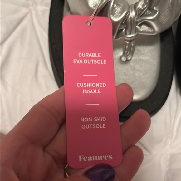 Muk Luks Silver Black Sandals with Chain Embellishment - Picture 5 of 6